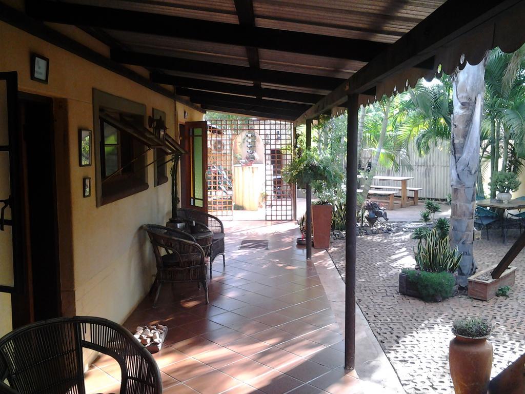Africas Eden Guesthouse Mookgophong Exterior foto